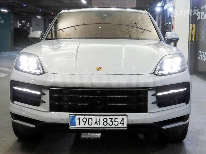 Porsche Cayenne 2024 — 2