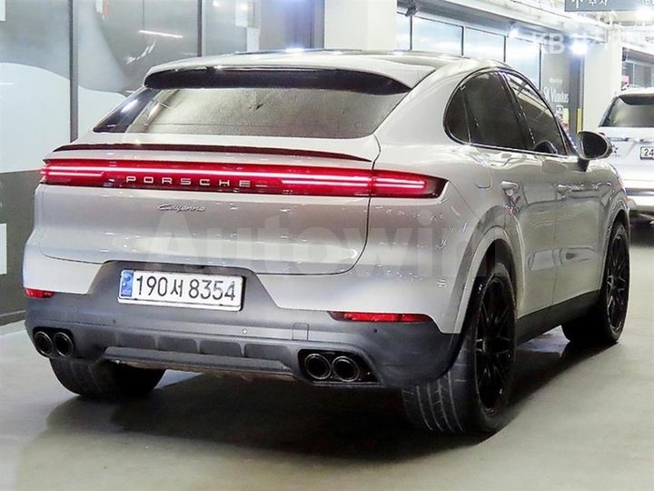 Porsche Cayenne 2024 — 4