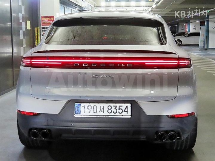 Porsche Cayenne 2024 — 5
