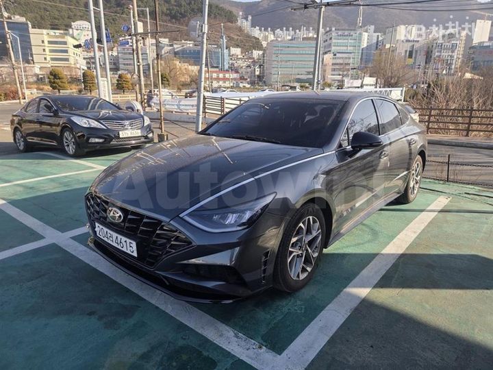 Hyundai Sonata 2023 — 2