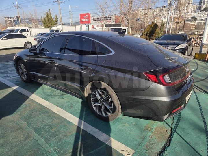 Hyundai Sonata 2023 — 5