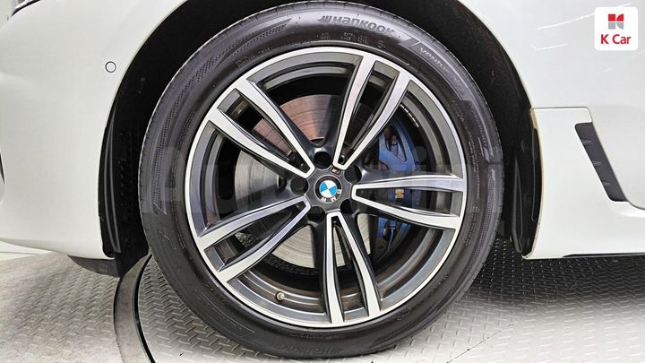 BMW 6 Series 2022 — 5