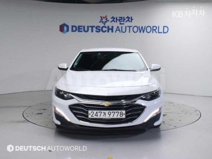 Chevrolet Malibu 2020 — 3