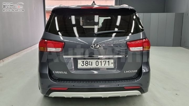 Kia Carnival 2015 — 4