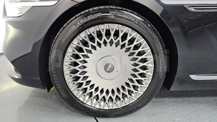 Genesis G90 2019 — 5