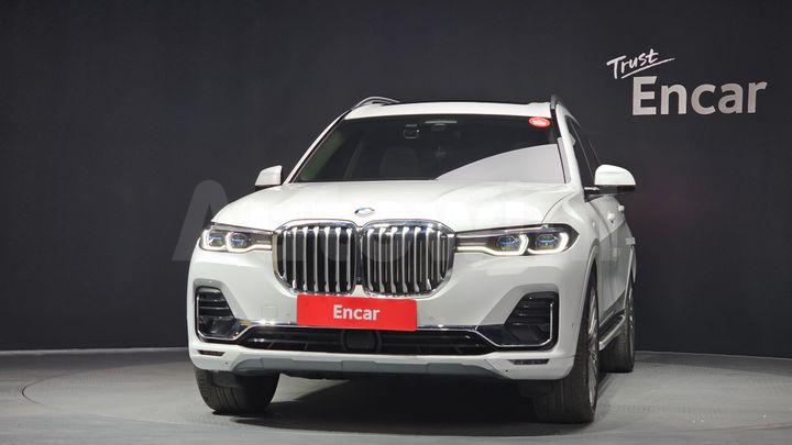 BMW X7 2021 — 3