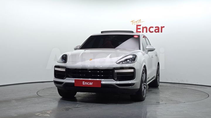 Porsche Cayenne 2022 — 3