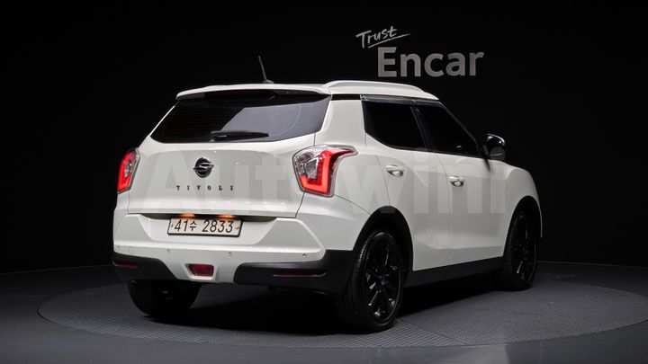 KGM (Ssangyong) Tivoli 2015 — 2