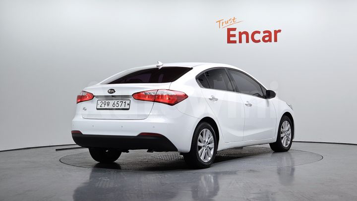 Kia K3 2014 — 2