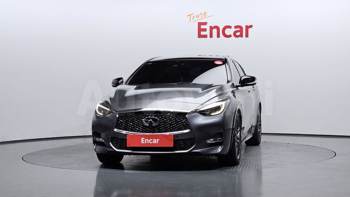 Infiniti Q 2017 — 3