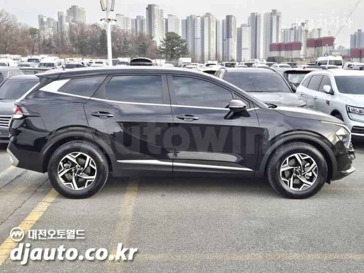 Kia Sportage 2023 — 2