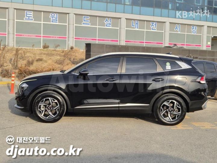 Kia Sportage 2023 — 4