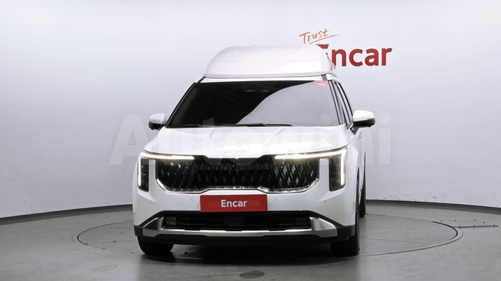 Kia Carnival 2025 — 3