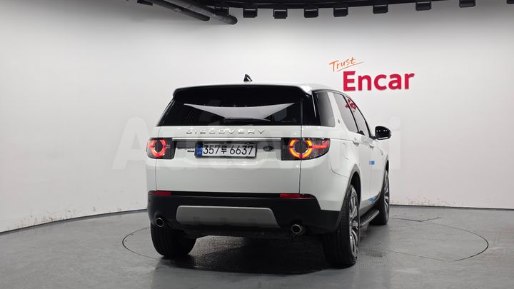 Land Rover Discovery Sport 2017 — 4