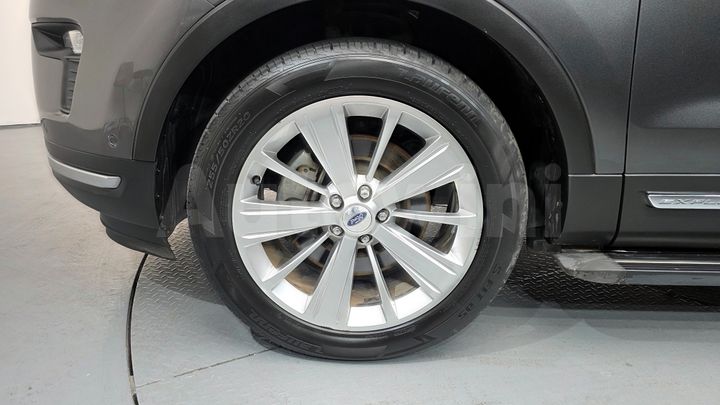 Ford Explorer 2019 — 5