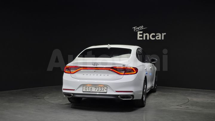 Hyundai Grandeur 2017 — 4