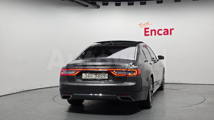 Lincoln Continental 2018 — 4