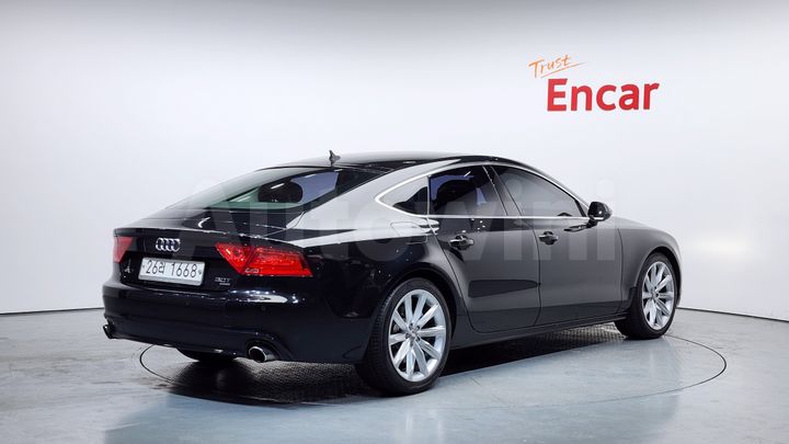 Audi A7 2013 — 2