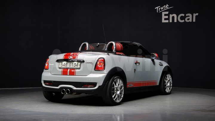 Mini Roadster