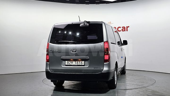 Hyundai Starex 2019 — 4