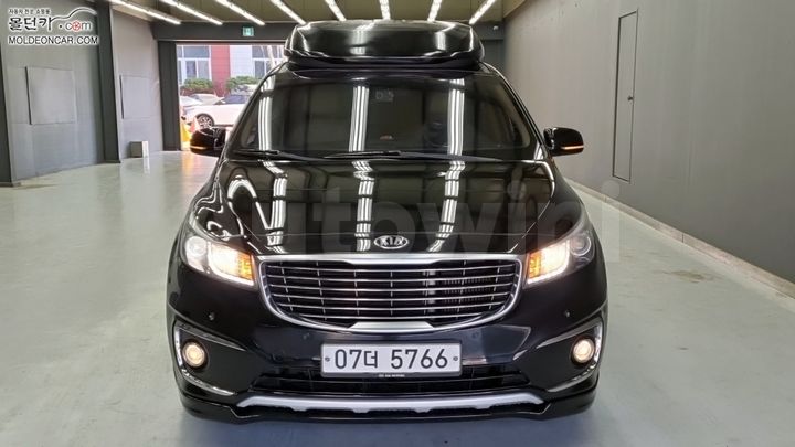 Kia Carnival 2015 — 3
