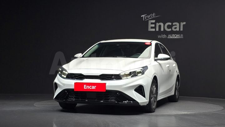 Kia K3 2022 — 3