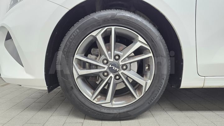 Kia K3 2022 — 5