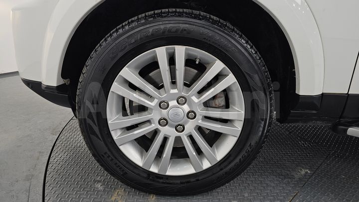 Land Rover Discovery 2016 — 5