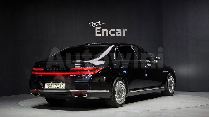 Genesis G90 2019 — 2