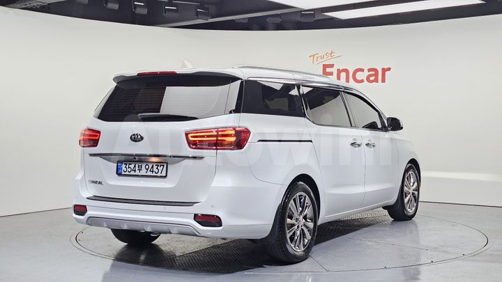 Kia Carnival 2020 — 2