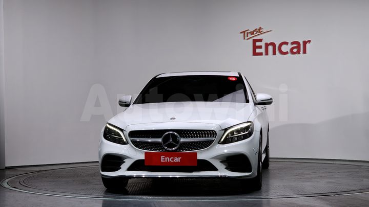 Mercedes Benz C Class 2021 — 3