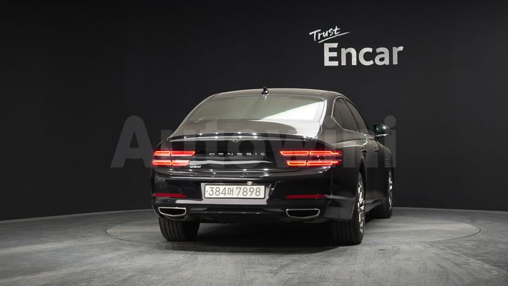 Genesis G80 2023 — 4