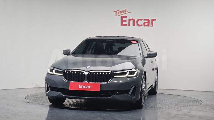 BMW 5 Series 2021 — 3
