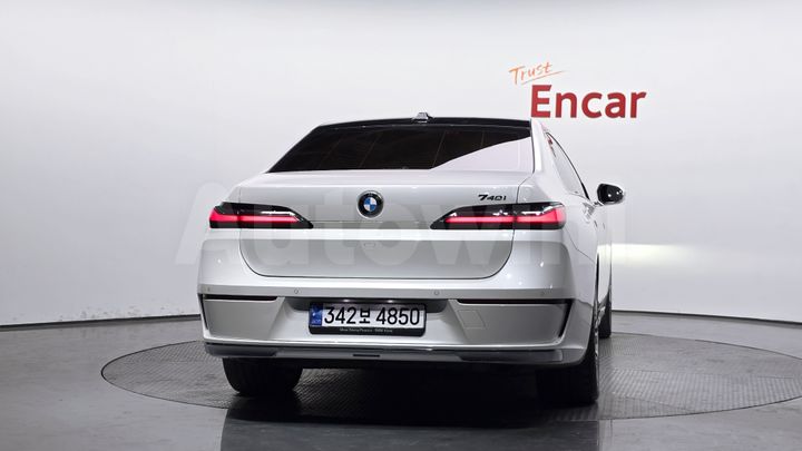 BMW 7 Series 2023 — 4