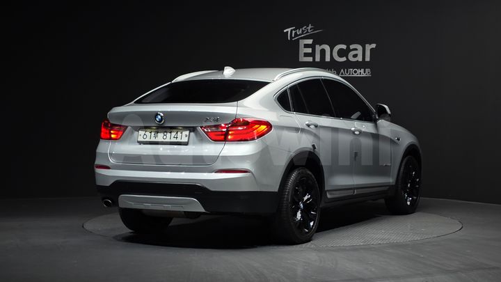 BMW X4 2015 — 2