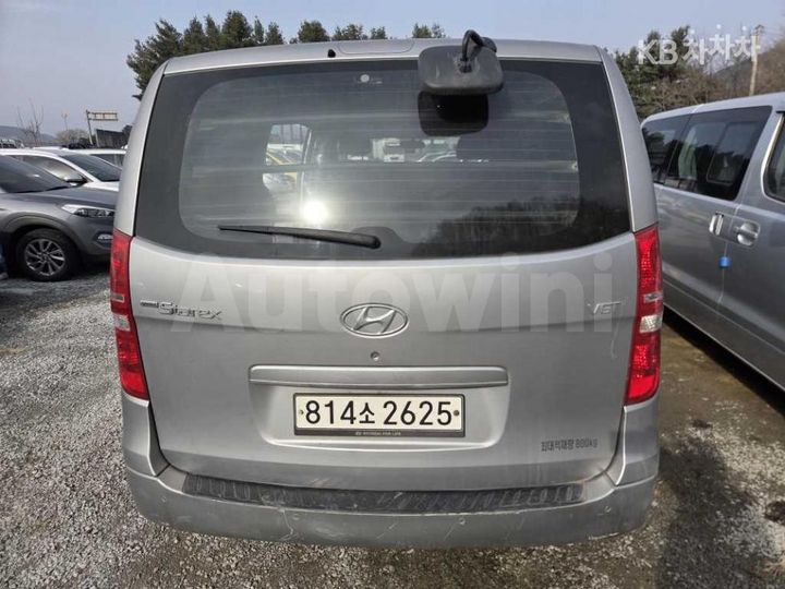 Hyundai Starex 2014 — 3