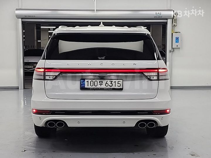 Lincoln Aviator 2020 — 3
