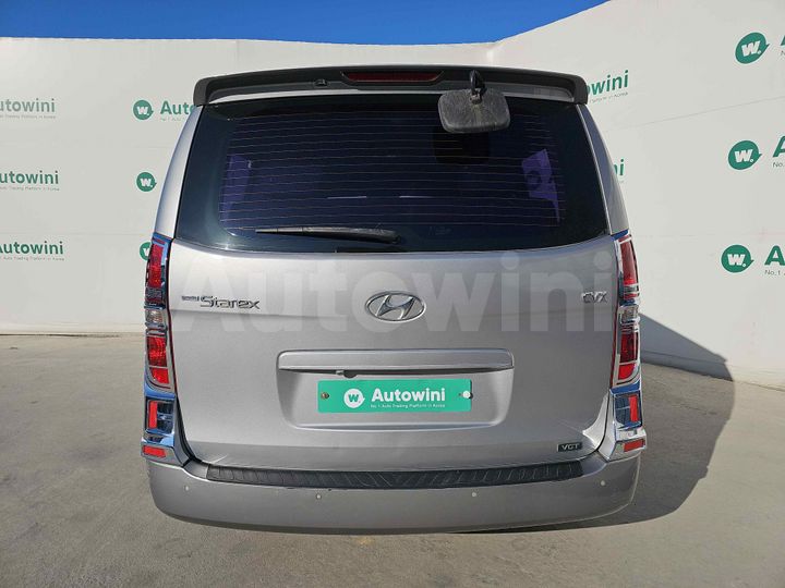 Hyundai Starex 2011 — 4