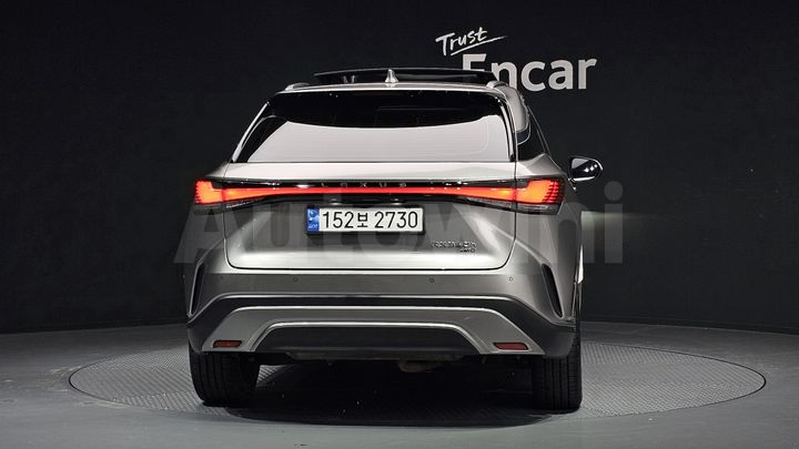 Lexus RX 2023 — 4