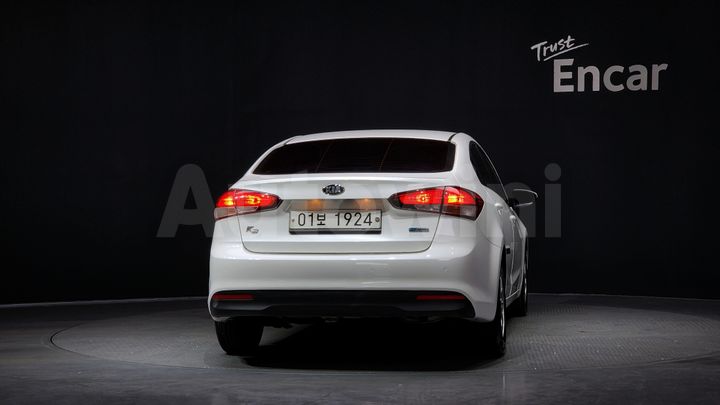 Kia K3 2016 — 4