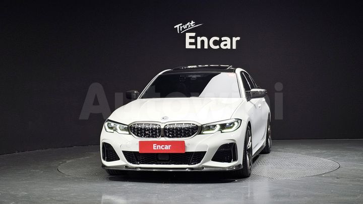 BMW 3 Series 2021 — 3