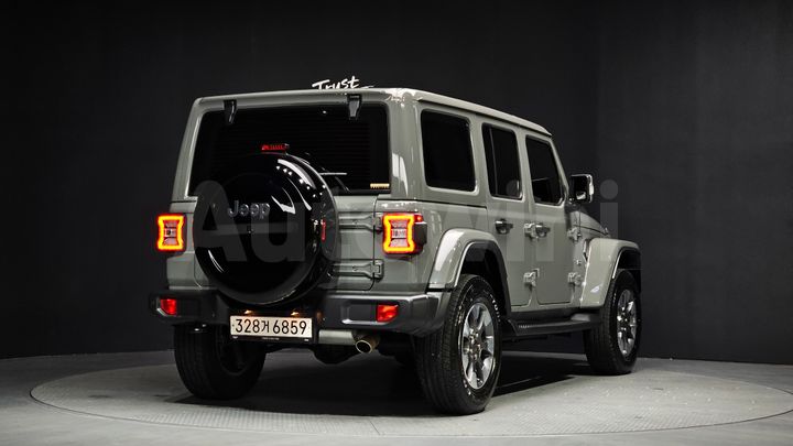 Jeep Wrangler 2022 — 2