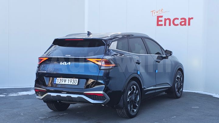 Kia Sportage 2023 — 2