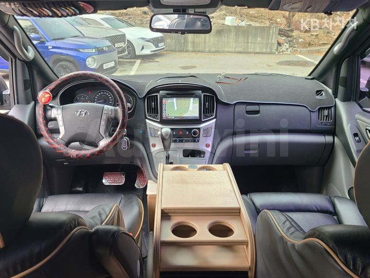 Hyundai Starex 2019 — 5