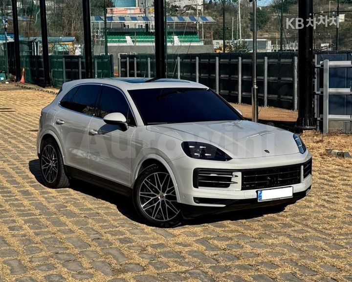 Porsche Cayenne 2024 — 3