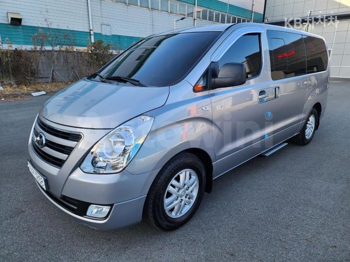Hyundai Starex 2017 — 3