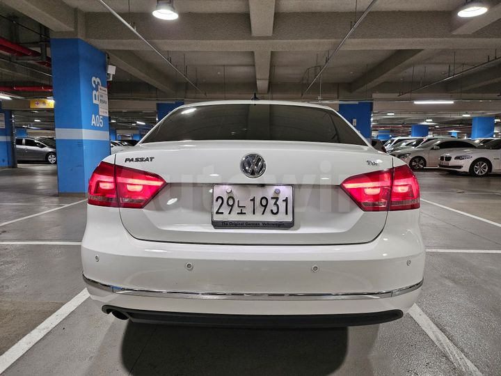 Volkswagen Passat 2015 — 5