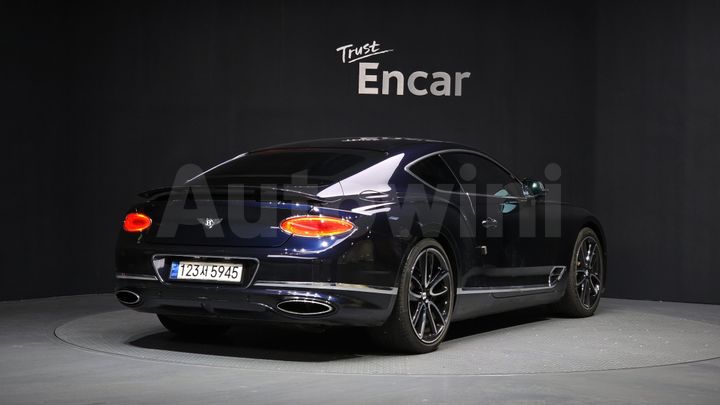 Bentley Continental 2019 — 2