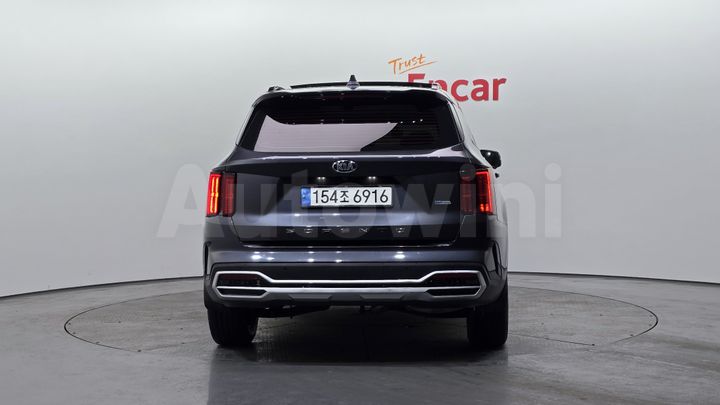 Kia Sorento 2021 — 4