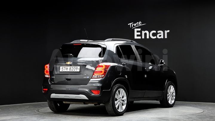 Chevrolet Trax 2017 — 2